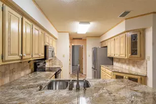 6426 Inverrary Dr, Abilene, TX 79606 - Photo 12