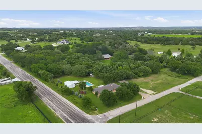 101 Pleasant Valley Lane, Weatherford, TX 76087 - Photo 32