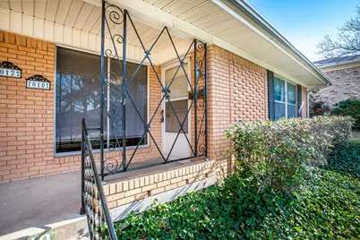 7010 Kingsbury Drive, Dallas, TX 75231 - Photo 2