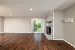 702 Commerce St, Euless, TX 76040 - Photo 20