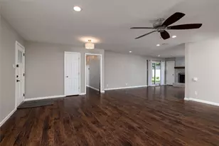 702 Commerce St, Euless, TX 76040 - Photo 12