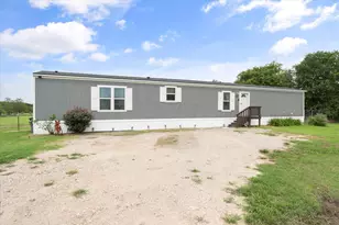2989 County Road 2040, Powell, TX 75153 - Photo 2