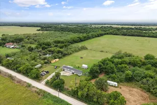 2989 County Road 2040, Powell, TX 75153 - Photo 30