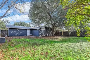 2504 S Fielder Rd, Arlington, TX 76015 - Photo 18