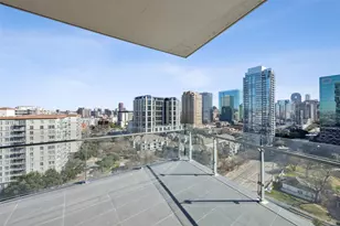 3130 N Harwood St, Dallas, TX 75201 - Photo 24