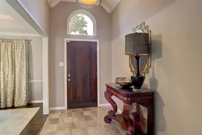 2218 Ridgecrest Trail, Carrollton, TX 75007 - Photo 8