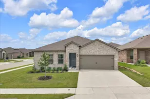 901 De Wit Dr, Fort Worth, TX 76108 - Photo 1