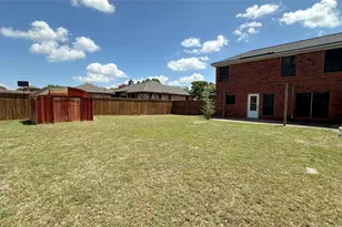 1409 Essex Dr, DeSoto, TX 75115 - Photo 16