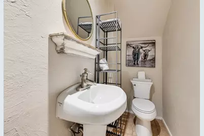 3906 Buena Vista Street #18, Dallas, TX 75204 - Photo 14