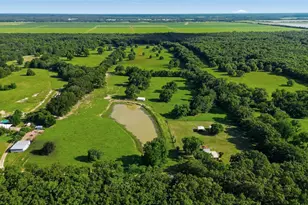 500 County Rd 1300, Lake Creek, TX 75450 - Photo 22