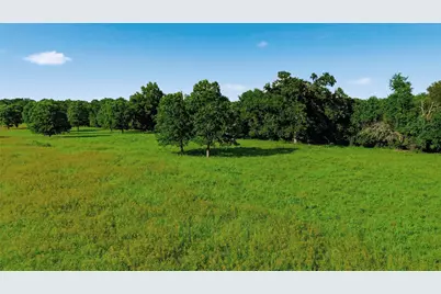 500 County Road 1300, Lake Creek, TX 75450 - Photo 32