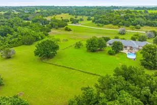 118 Pleasant Valley Ln, Weatherford, TX 76087 - Photo 36