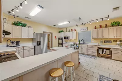 118 Pleasant Valley Lane, Weatherford, TX 76087 - Photo 10