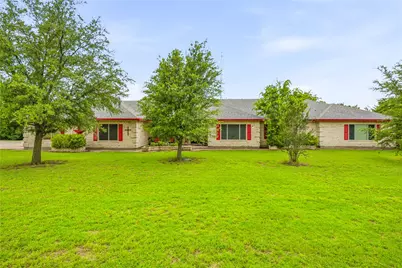 118 Pleasant Valley Lane, Weatherford, TX 76087 - Photo 2