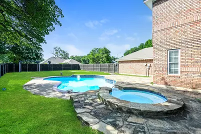 2057 Spinnaker Lane, Azle, TX 76020 - Photo 18
