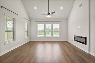 1830 Silver Birch Rd, Waxahachie, TX 75165 - Photo 8