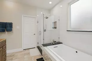 2005 St Pierre Dr, Carrollton, TX 75006 - Photo 18