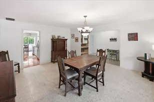 5713 Roberts Dr, Waco, TX 76710 - Photo 6