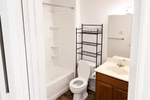 1411 Courtney Pl, Cleburne, TX 76033 - Photo 6