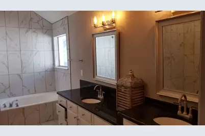 17635 Millwood Place, Dallas, TX 75287 - Photo 4