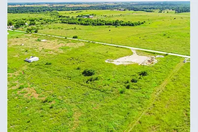 6968 County Road 203, Grandview, TX 76050 - Photo 4