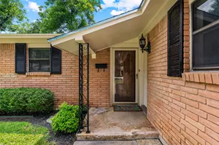 1324 Melrose Dr, Waco, TX 76710 - Photo 4