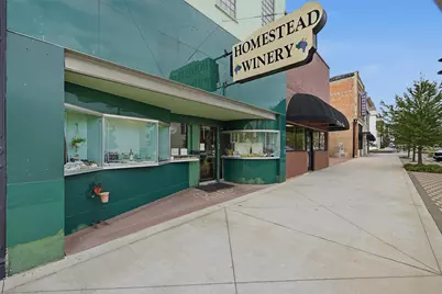 220 W Main Street, Denison, TX 75020 - Photo 1