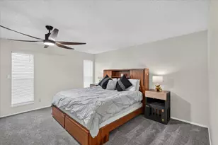 2806 Holy Cross Ln, Garland, TX 75044 - Photo 8