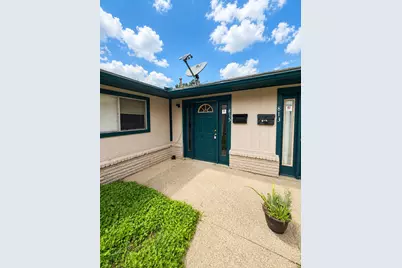 819 Bluebird Drive #821, Irving, TX 75061 - Photo 2
