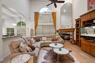 801 Hackberry Ridge Drive, McKinney, TX 75072 - Photo 4