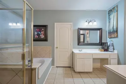 801 Hackberry Ridge Drive, McKinney, TX 75072 - Photo 18