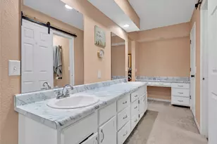 311 Shady Oak Rd, Keene, TX 76059 - Photo 16