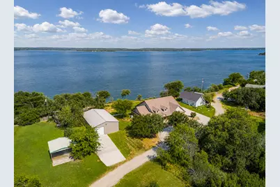 711 Crows Point, Lake Bridgeport, TX 76426 - Photo 1