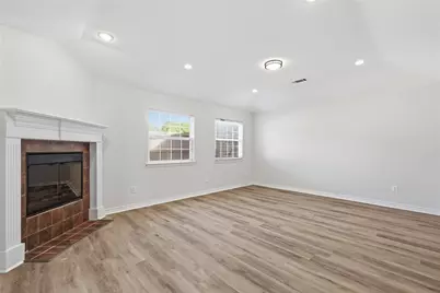 2740 Cancun Lane, Dallas, TX 75287 - Photo 8