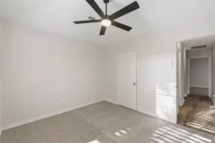 2740 Cancun Ln, Dallas, TX 75287 - Photo 18