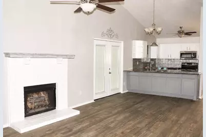 740 Versailles Street, Mesquite, TX 75149 - Photo 2