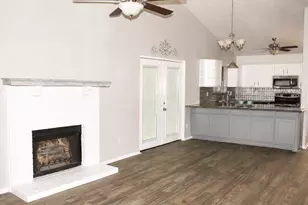 740 Versailles St, Mesquite, TX 75149 - Photo 2