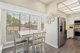 411 Pebble Way, Arlington, TX 76006 - Photo 10