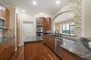 330 Las Colinas Blvd E, Irving, TX 75039 - Photo 8
