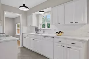 833 Brentwood Ln, Richardson, TX 75080 - Photo 6