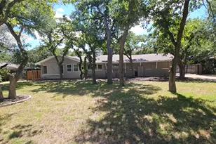 1712 Yolanda Dr, Fort Worth, TX 76112 - Photo 1