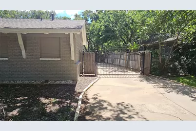 1712 Yolanda Drive, Fort Worth, TX 76112 - Photo 2
