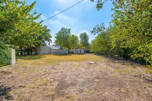 102 San Saba Ave, Benbrook, TX 76126 - Photo 20