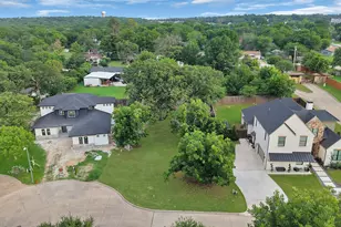 209 Familia Ct, Azle, TX 76020 - Photo 1