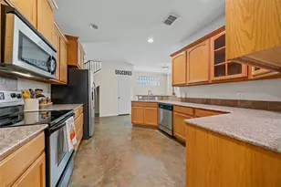 2823 Savannah Ct, Waco, TX 76710 - Photo 10