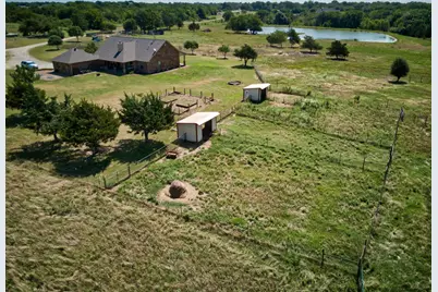 5562 County Road 1037, Celeste, TX 75423 - Photo 34