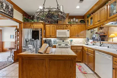 5562 County Road 1037, Celeste, TX 75423 - Photo 12