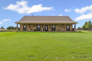 5562 County Rd 1037, Celeste, TX 75423 - Photo 2