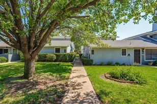 632 Timberline Dr, Hurst, TX 76053 - Photo 18