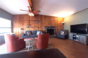 130 Marina View Ct, Weatherford, TX 76087 - Photo 4